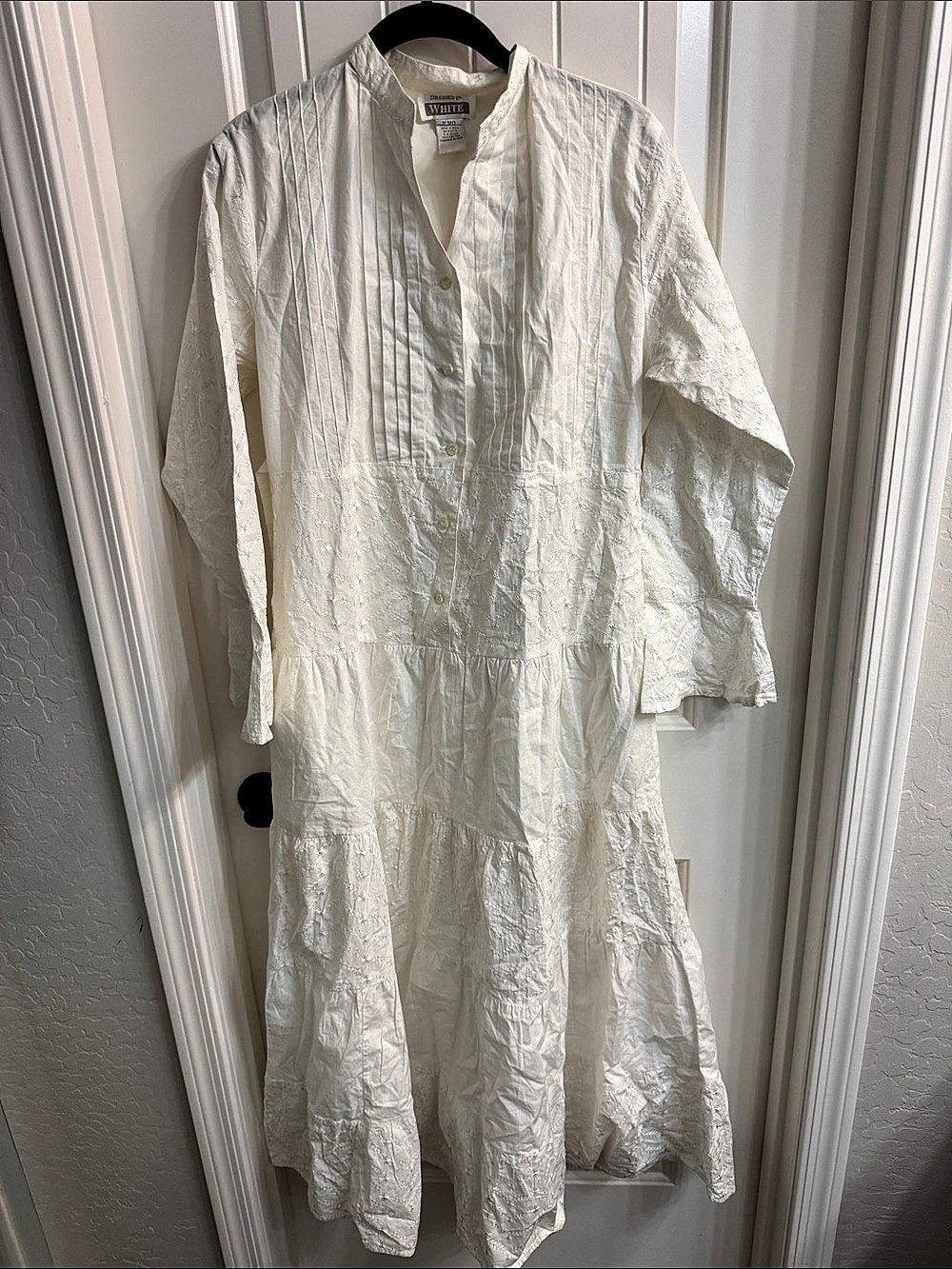 White Embroidered Maxi Dress Size Medium LDS women temple dress sz XS